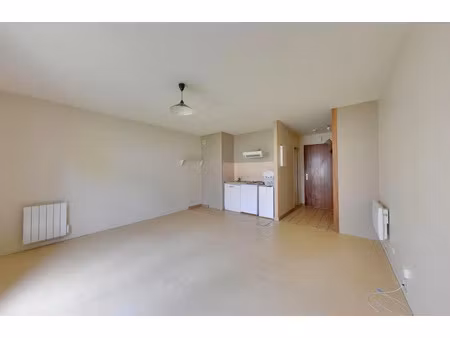 vente appartement 1 pièce 29.3 m² à crécy-la-chapelle (77580)  99 900 €