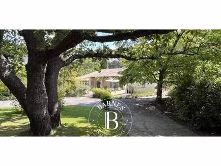maison avec piscine et jardin aix-en-provence (13)