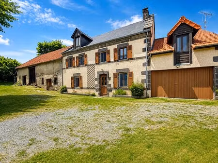 ancienne ferme rénovée