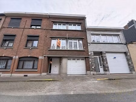 maison à vendre avec terrasse et jardin   evere (vbe36777)