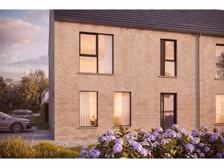huis te koop in stekene met 3 slaapkamers