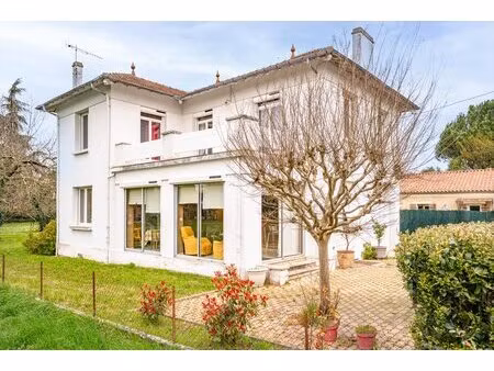 maison à vendre à proximité du centre-ville de villeneuve-sur-lot