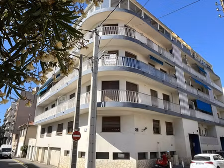 toulon saint jean très joli t2