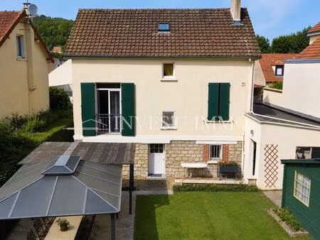 maison pleine de charme – vue forêt  espaces aménagés et cadre bucolique