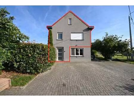 appartement en duplex rénové avec 3 chambres