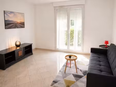 location meublée appartement 1 pièce 30 m² à neuilly-sur-marne (93330)  798 €