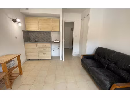 appartement saint-cyr-sur-mer 20 m² t-1 à vendre  130 000 €