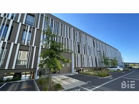 location bureaux 624 m²