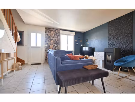 maison abbeville 81.18 m² t-4 à vendre  222 600 €