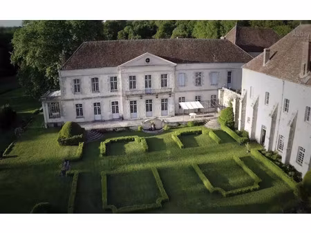 maison la caure 525 m² t-6 à vendre  1 600 000 €