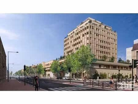 location commerce bordeaux 33000 973m²