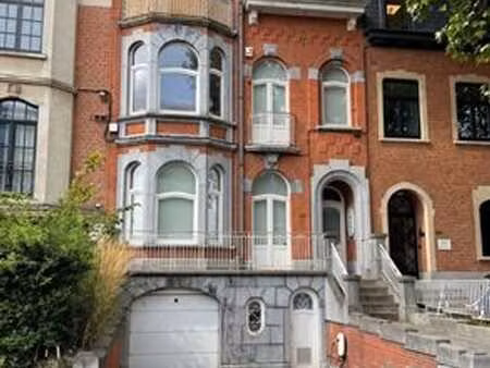 maison unifamiliale