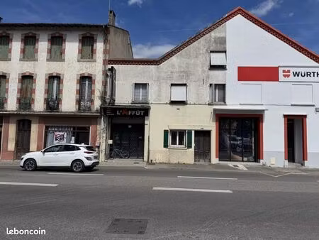 immeuble 4 pièces 545 m²