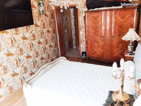 appartement vue mer de 30m² dans villa luxueuse  tout compris  eau  edf  wifi. avec parkin