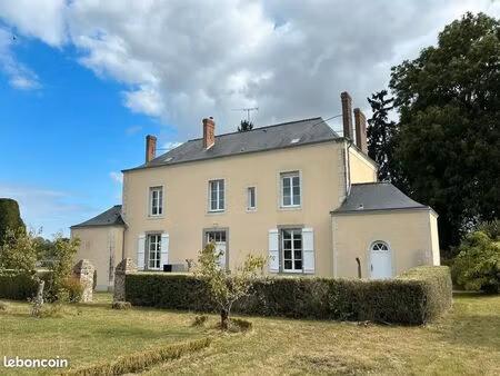 maison 8 pièces 187 m²
