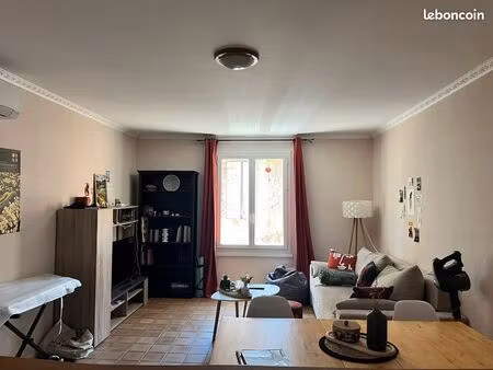 t2 lumineux et calme