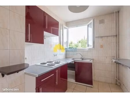 appartement 3 pièces 55 m²