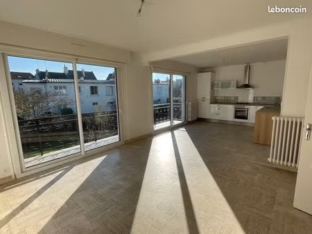 loue appartement t4