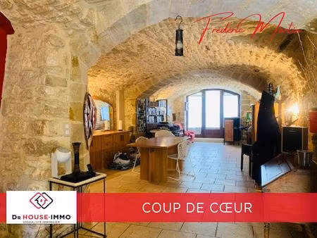 blauzac  grande maison de village restaurée de 250 m² en pierre avec cour intérieure et te