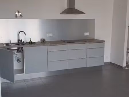 location t3 67m2