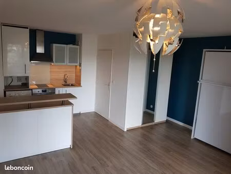 studio 31m2 parking melun quartier st liesne