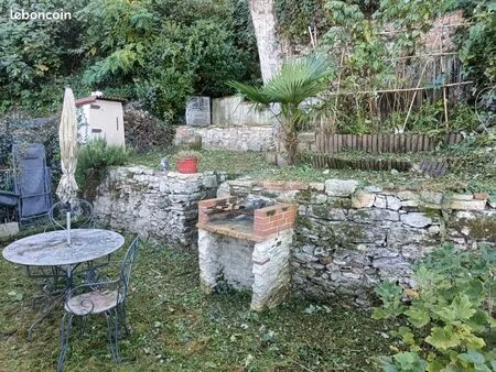 location meublée longue durée - maison individuelle