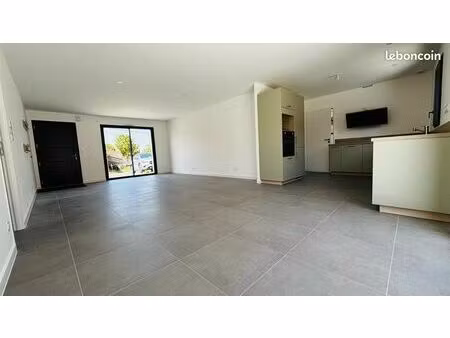 maison neuve plein pied clisson (44)
