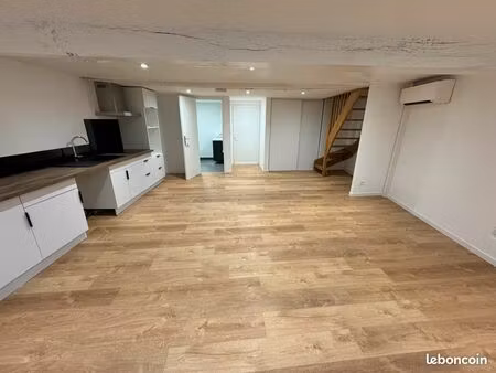 appartement - 2 pièces - 70m²