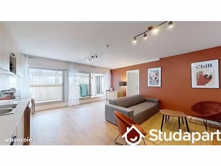 chambre 1 pièce 11 m²