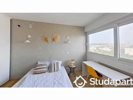 chambre 1 pièce 77 m²