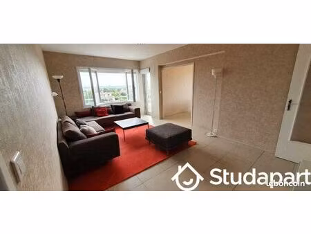 chambre 1 pièce 9 m²