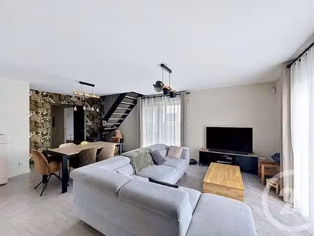 vente maison à laval (53000) : à vendre / 109m² laval