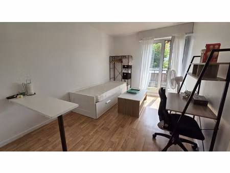 studio - meublé et stationnement - quartier lecoq