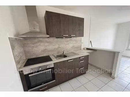vente appartement 8 pièces 200 m² à vichy (03200)  320 000 €