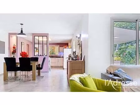 vente maison à beaupréau-en-mauges (49600) : à vendre / 184m² beaupréau-en-mauges