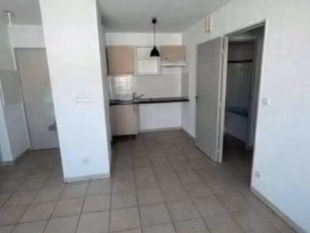 loue appartement t2