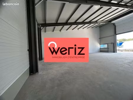 local industriel 200 m²