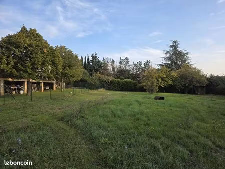 terrain à bâtir de 605 m² à eguilles (13)
