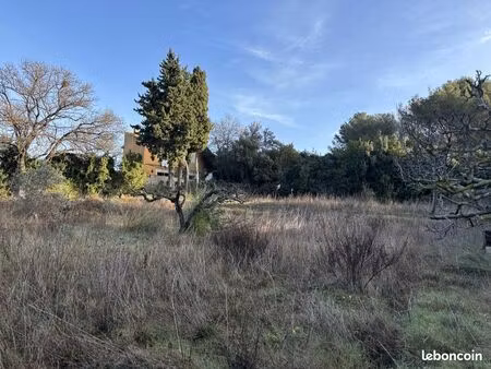 terrain à bâtir de 2000 m² à miramas (13)
