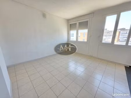 appartement 3 pièces 70 m²