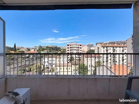 appartement 4 pièces 77 m²