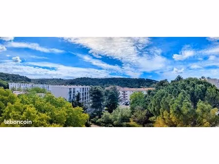 t3 au calme lumineux vue dégagée