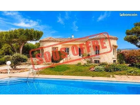 villa 5 pièces 134 m²
