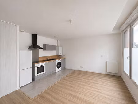 location appartement 2 pièces  46.03m²  amiens