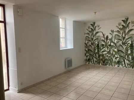 appartement rdc - une chambre - 45 m2