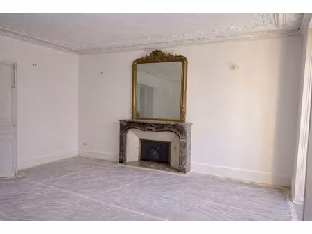 appartement versailles 5 pièce(s) 105.85 m2 vente en nue-propriété avec réserve d'usufruit