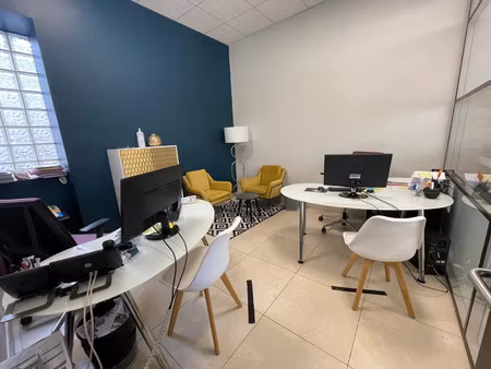 location commerce 124 m² à angers (49100)