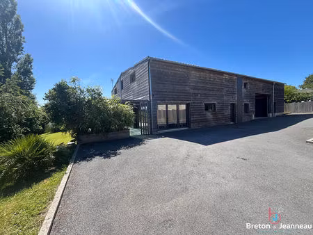 maison 220 m² avec dépendance à la baconnière