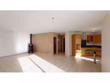 maison nuces 4 pièce(s) 106 m2