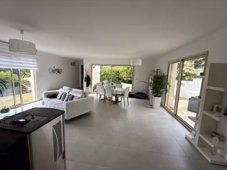 magnifique maison moderne récente